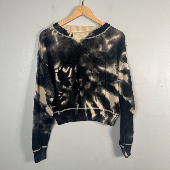 Natural Life Tie Dye Black Cream Cotton Knit Sweater Cropped Sz L Boho, hippie - Picture 1 of 3